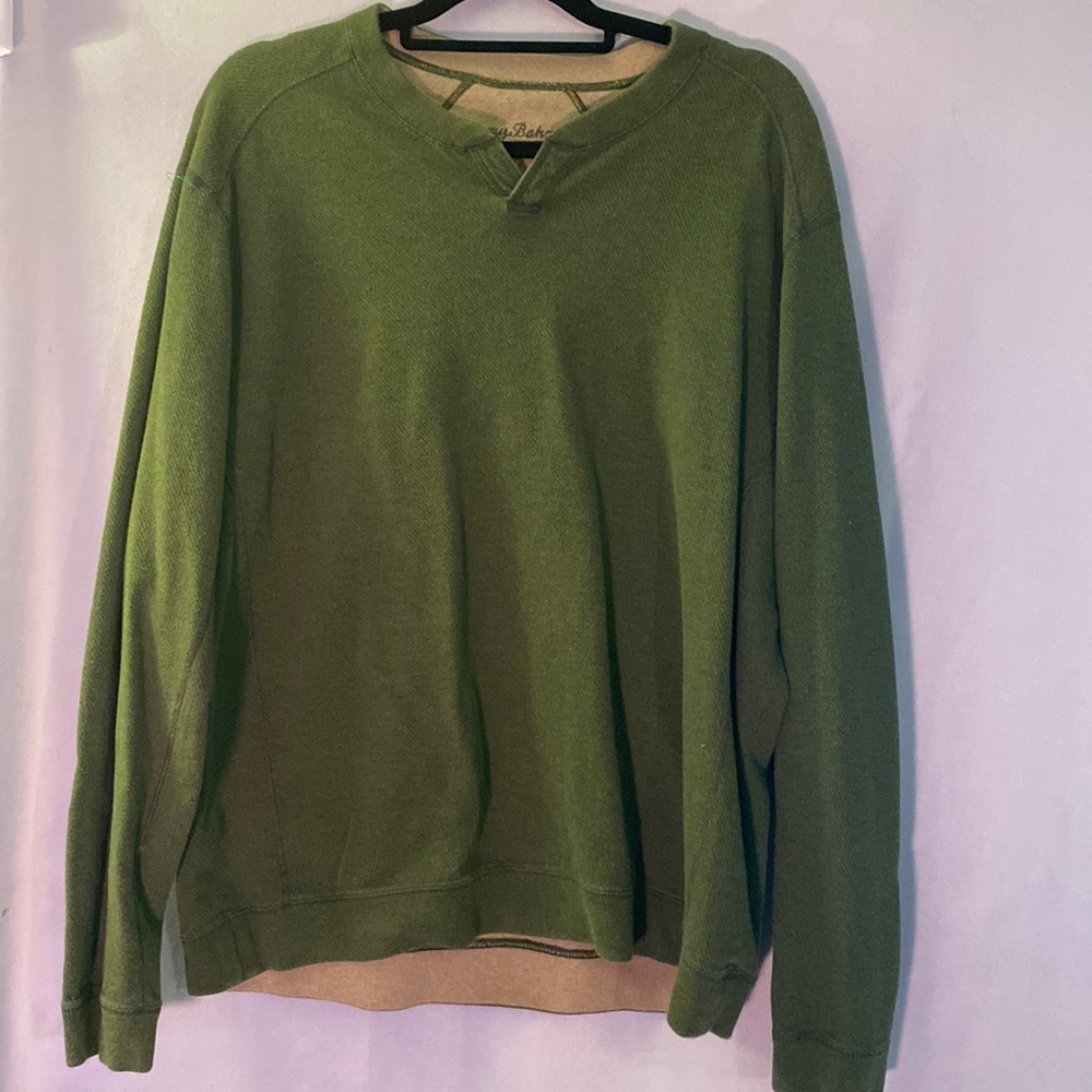 Tommy Bahama Mens crew Neck